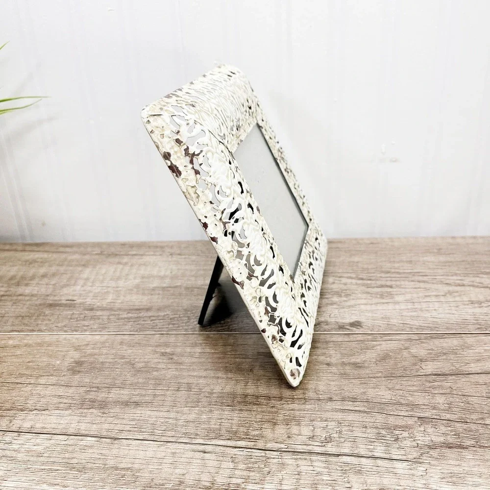 Brass Filigree‎ Picture Frame 3.5x3.5 inches